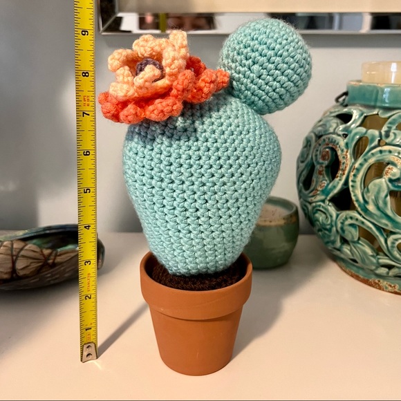 Cactus crochet trio - Picture 6 of 7